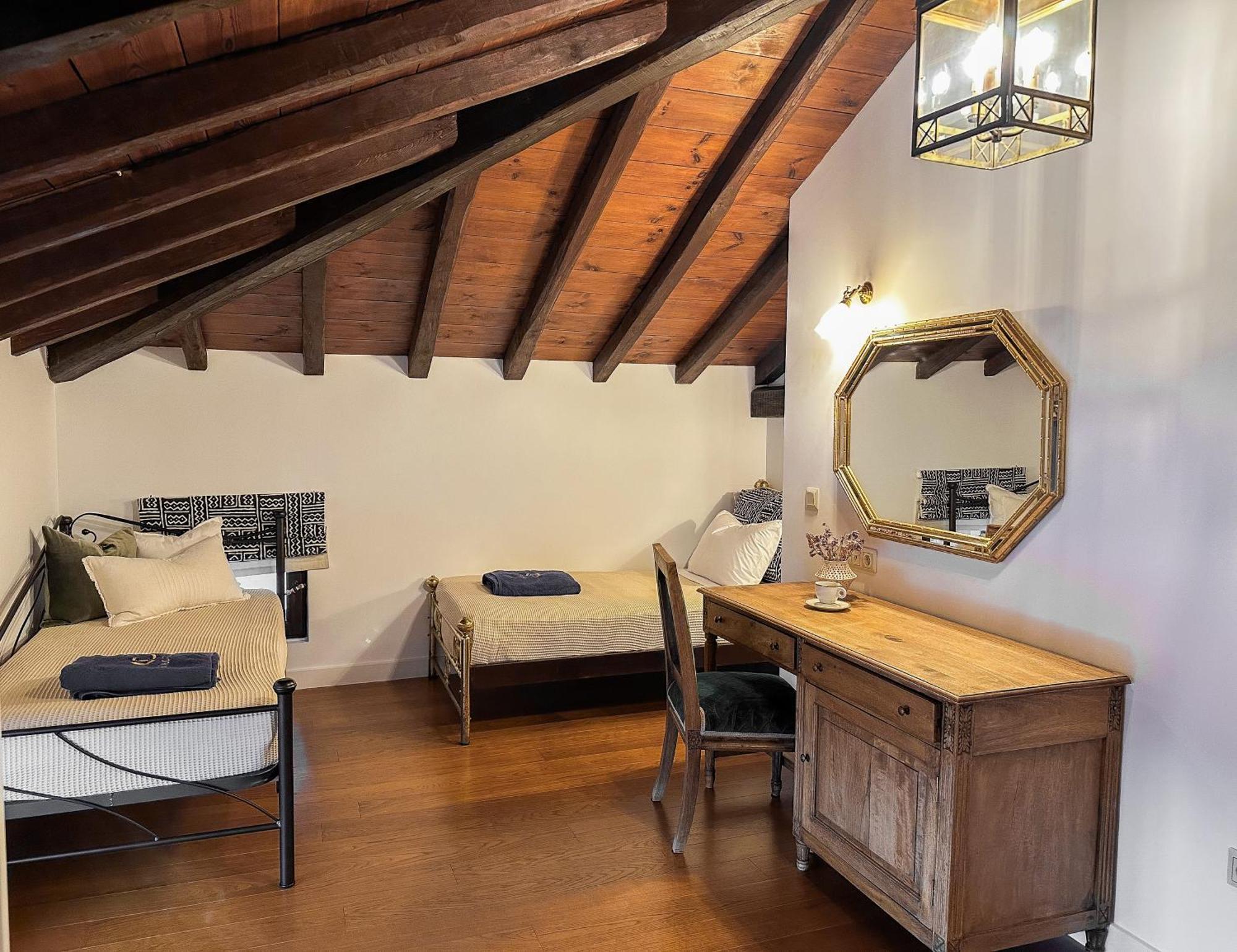 Ourania'S Mansion Hotel Скиатос Екстериор снимка