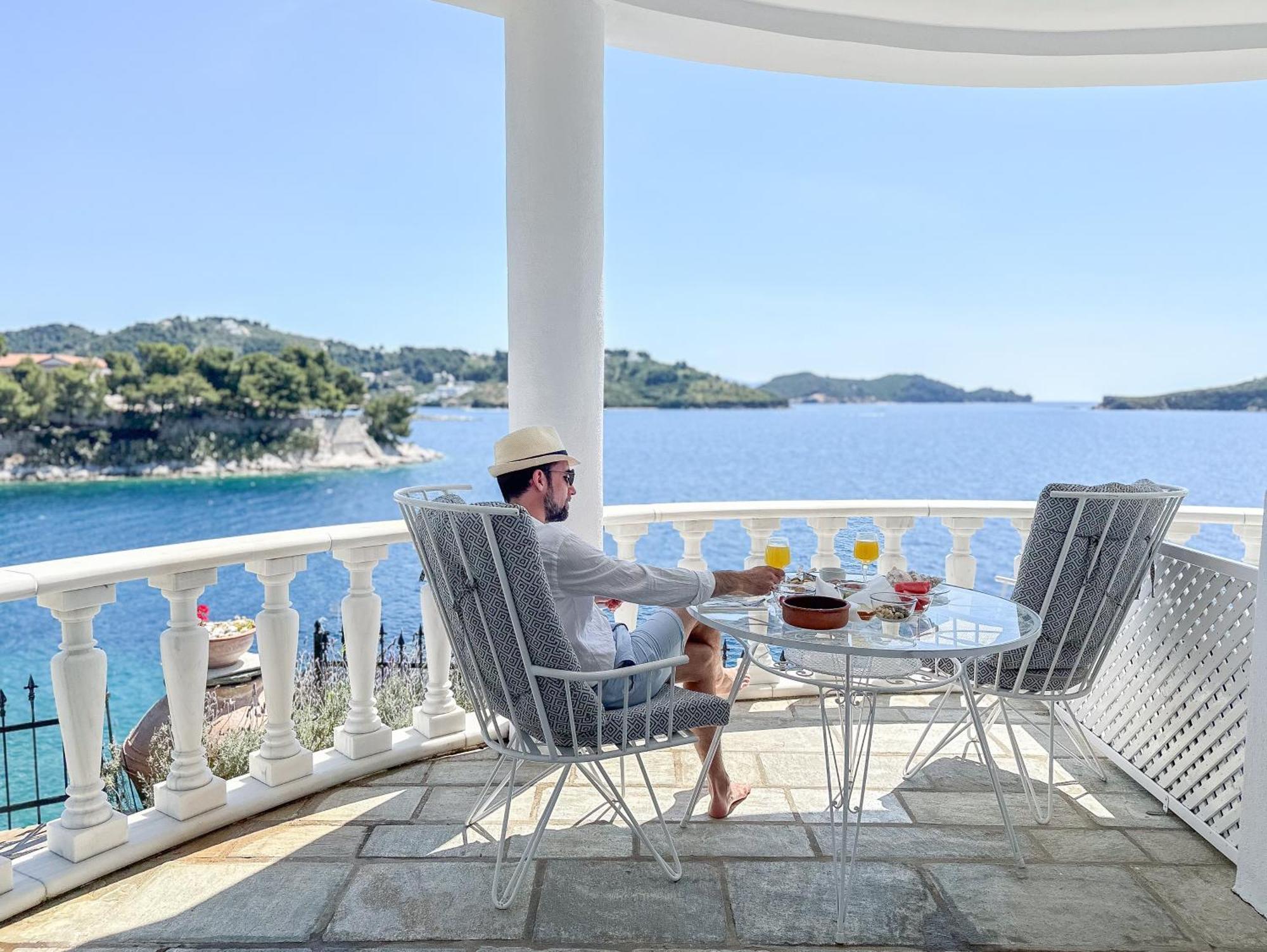 Ourania'S Mansion Hotel Скиатос Екстериор снимка